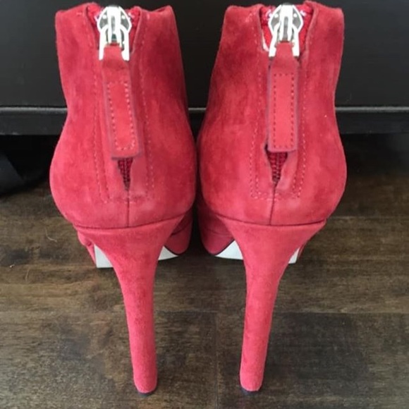 Red suede Nine West peep toe pump size 8 - Picture 4 of 6